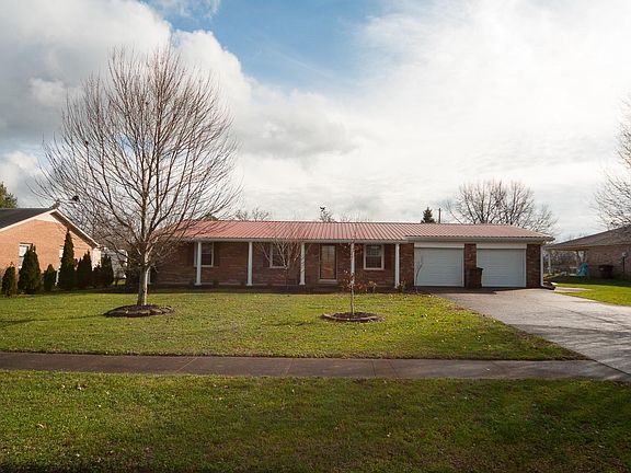 2nd image of 110 Dogwood Ct