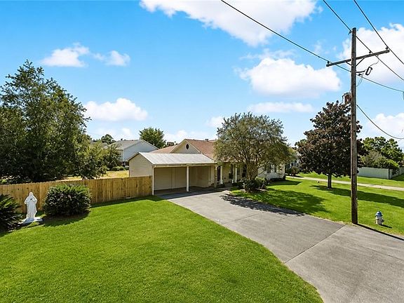 2nd image of 1929 Jean Lafitte Blvd