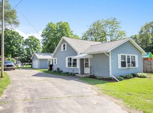 533 W Cherry St, Wayland, MI 49348