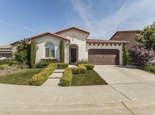1924 E Via Fiore Ave, Fresno, CA