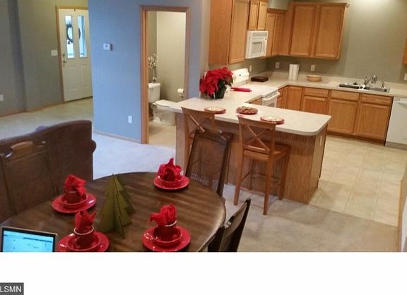 3rd image of 6614 Lamplight Dr