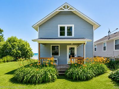 2778 N Lakeshore Rd, Deckerville, MI, 48427