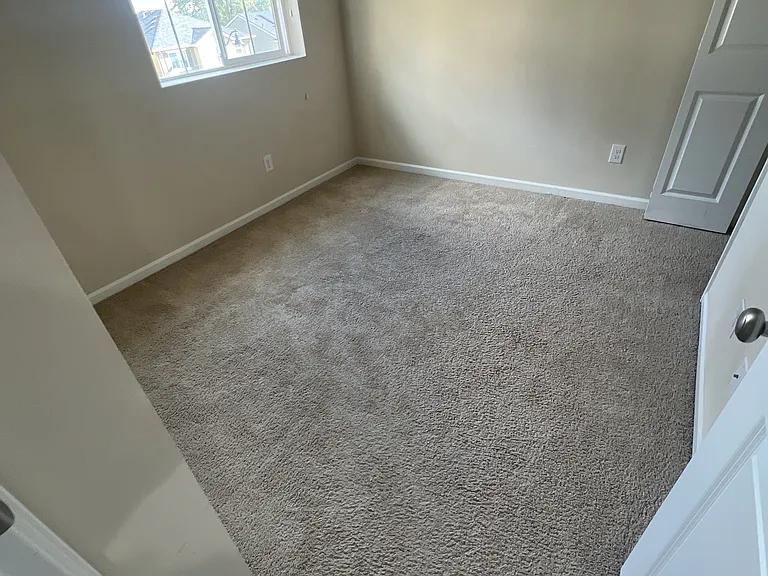 17024 SE Rhododendron St — Photo 22