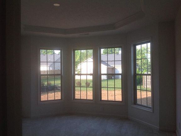 5th image of 321 Gleneagles Way