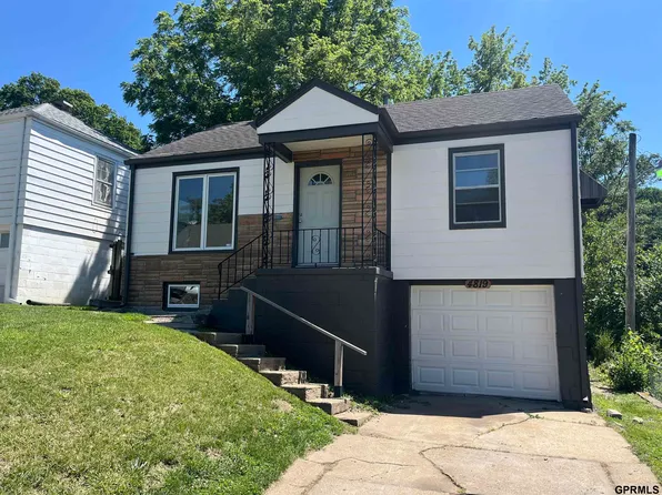4819 Wirt St, Omaha, NE 68104