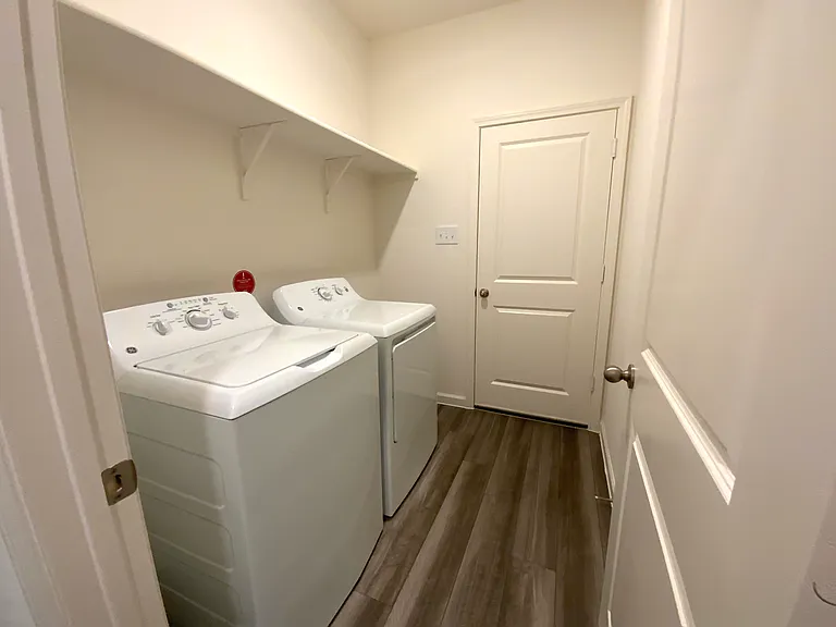 8248 Muscovy Dr — Photo 14