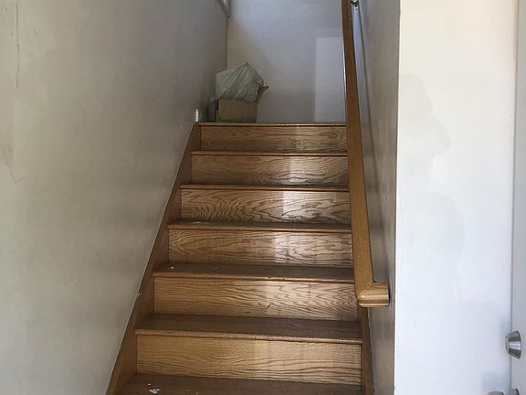 5th image of 4242 208th St #2FL