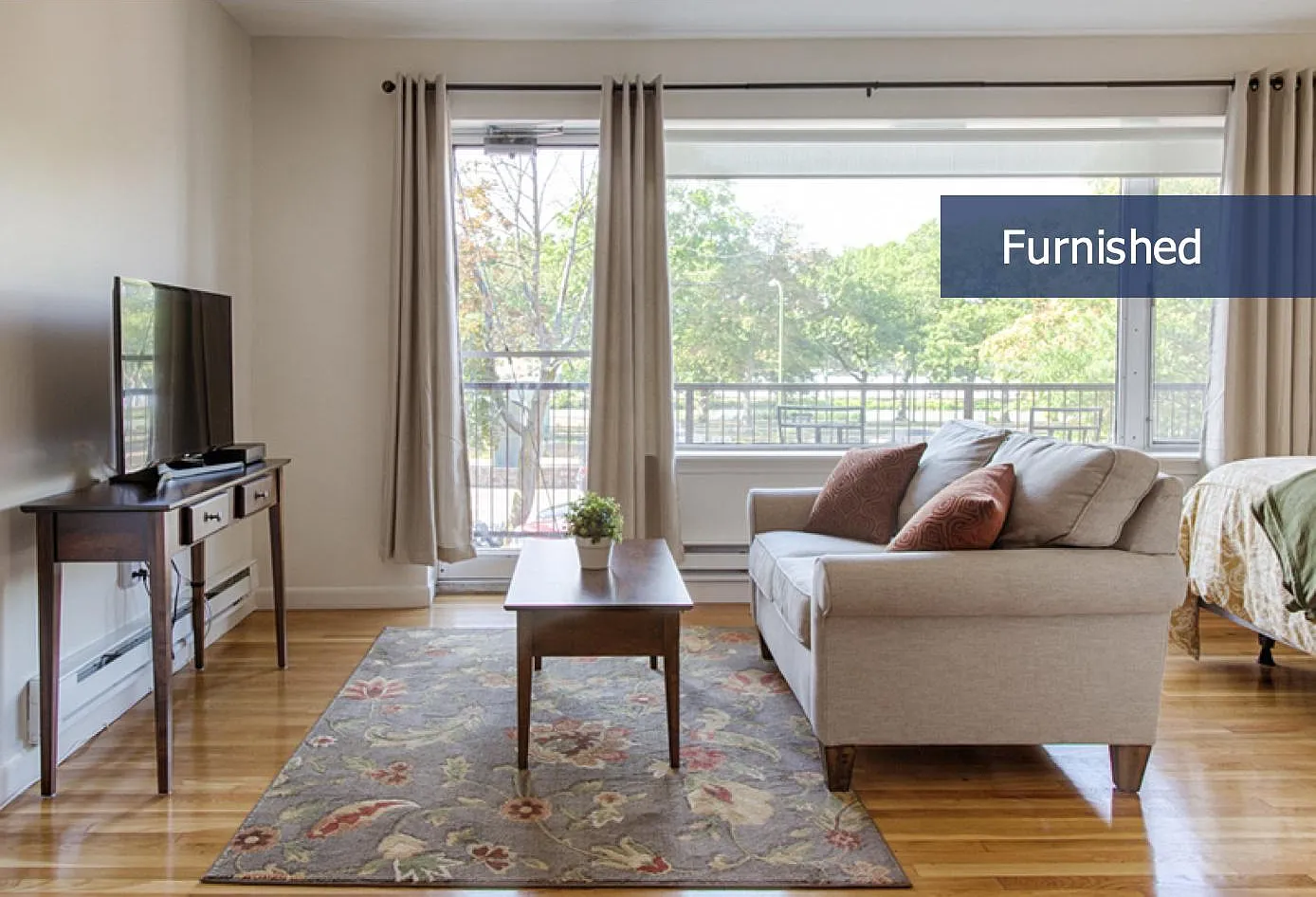Studio, 350 sqft, $3,150 — Photo 1