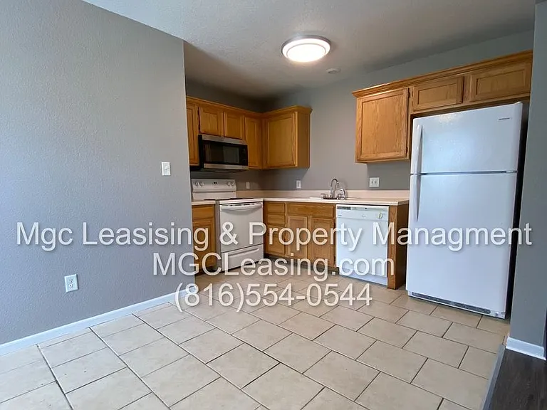 500-504 SW 5th St — Photo 4