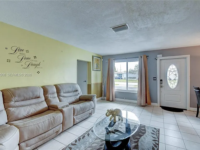 2330 NW 81st Ave — Photo 3