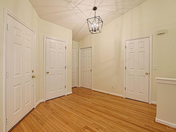 5th image of 3939 Olde Savannah Dr