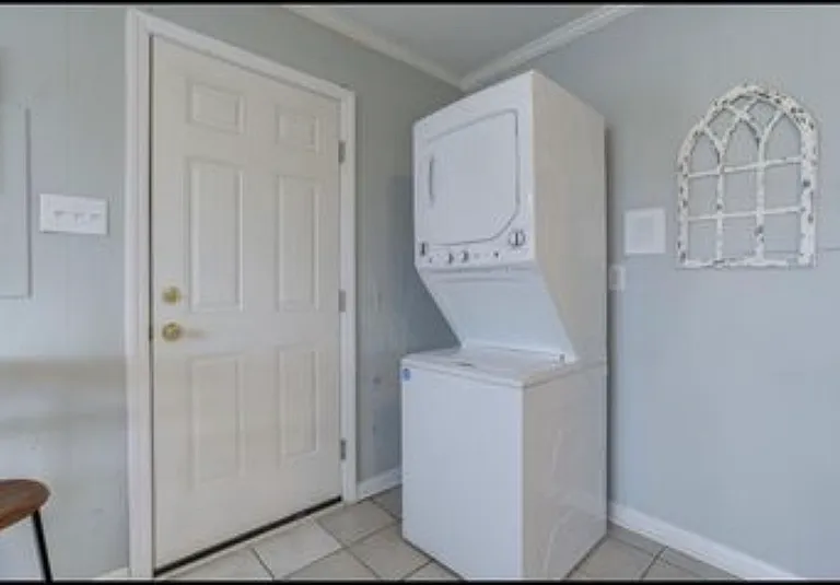 4173 Richmond Hwy — Photo 2