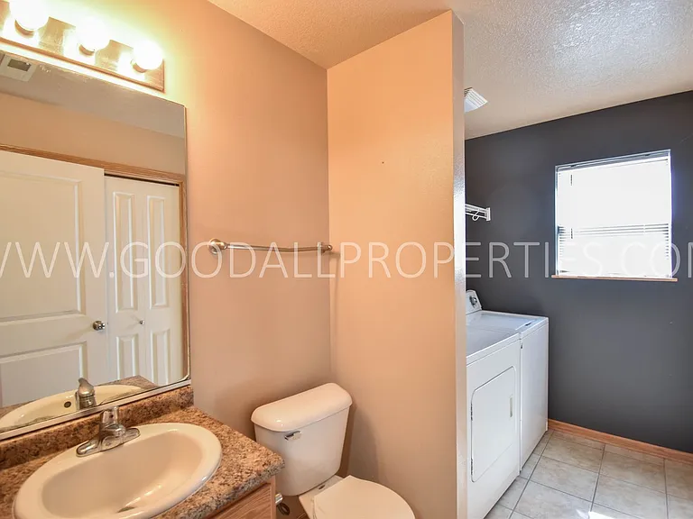 4307 154th St — Photo 14