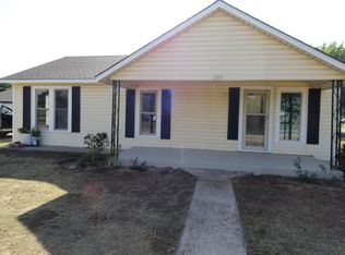 203 N Central St, Fletcher, OK 73541