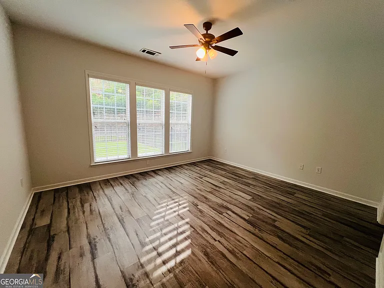 164 Begonia Ct — Photo 10