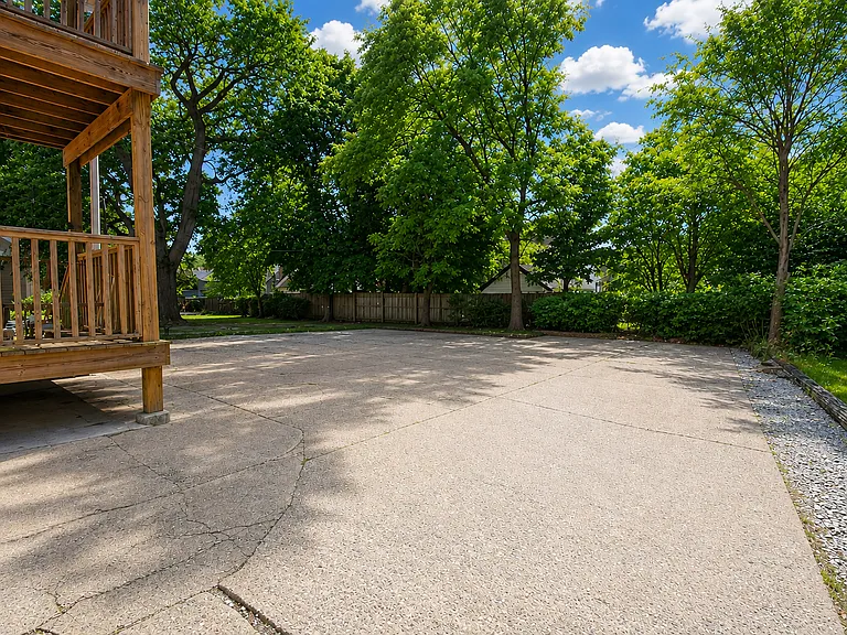 600 Sunderlin St #2 — Photo 20