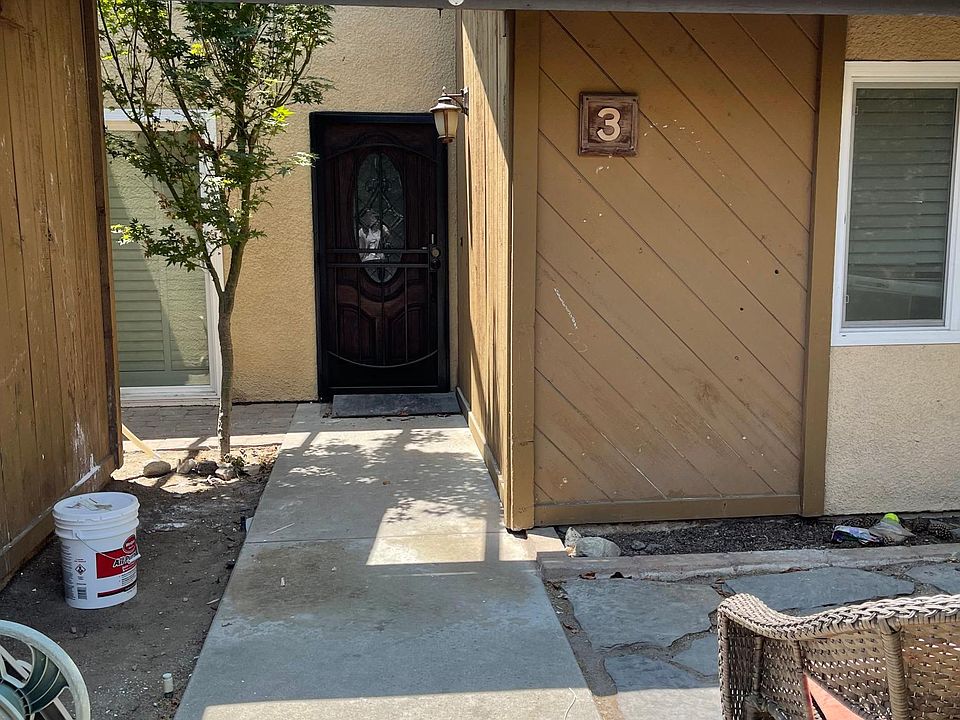 1st image of 594 S 3rd Ave Unit 3
