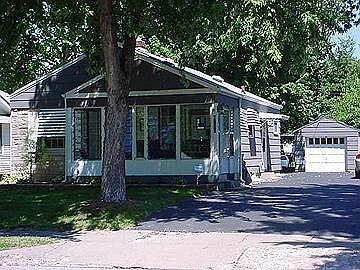 1st image of 6141 N Kingsley Dr