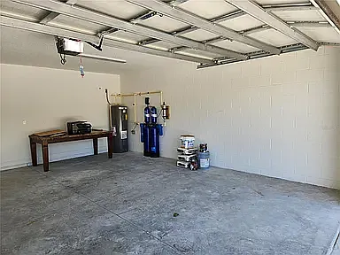 Building Photo - 12060 SE 89th Ter