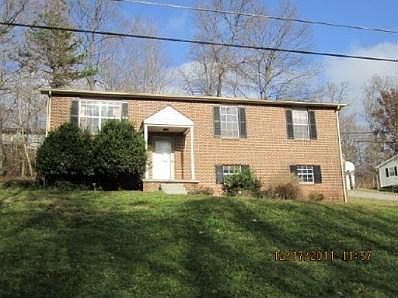 4th image of 5001 Laurel Woods Dr