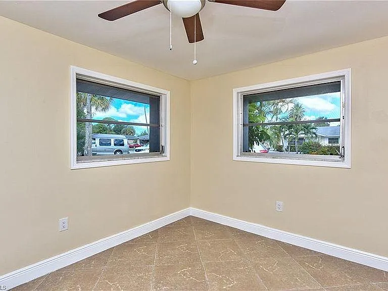 4480 Parrot Ave — Photo 15