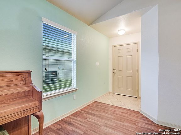 2nd image of 5719 Grandwood Dr