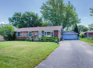 13227 Forestview Ln, Crestwood, IL 60445