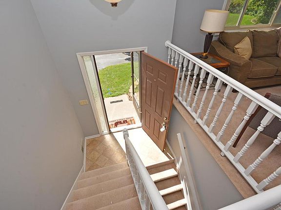 3rd image of 849 Martha Lake Ct