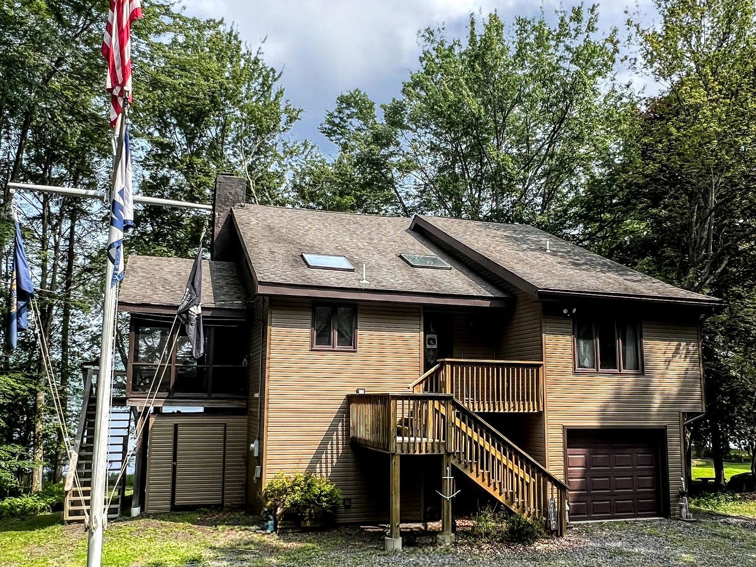 29 Big Bass Dr, Gouldsboro, PA 18424 Zillow