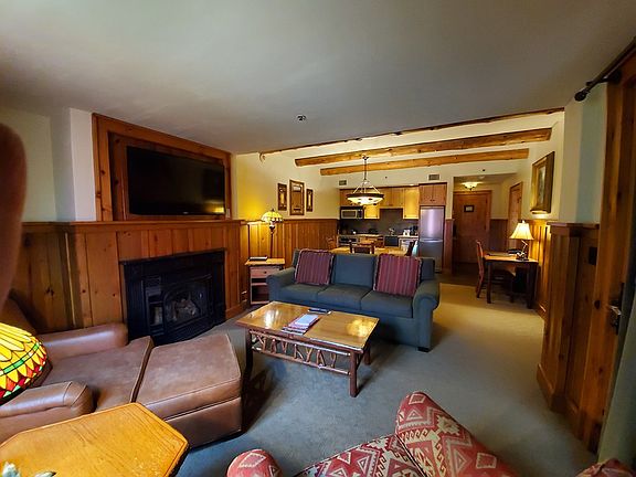 3rd image of 7 Whiteface Inn Lane Interval #204-9