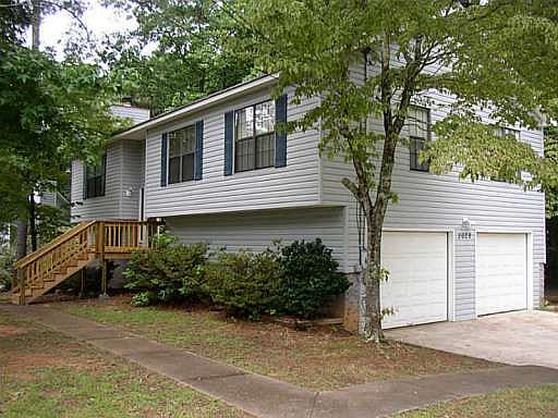 4th image of 3029 Silver Hill Ct