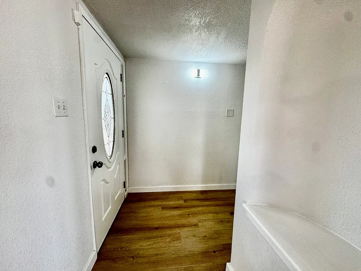 4 bed, 2040 sqft, $1,850 — Photo 3