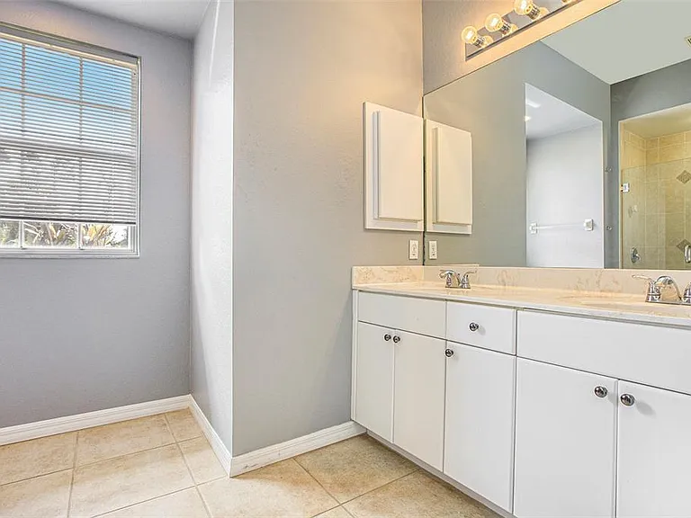 1858 Norvell Ave — Photo 45