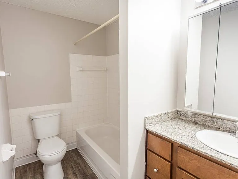 P2 Bath2