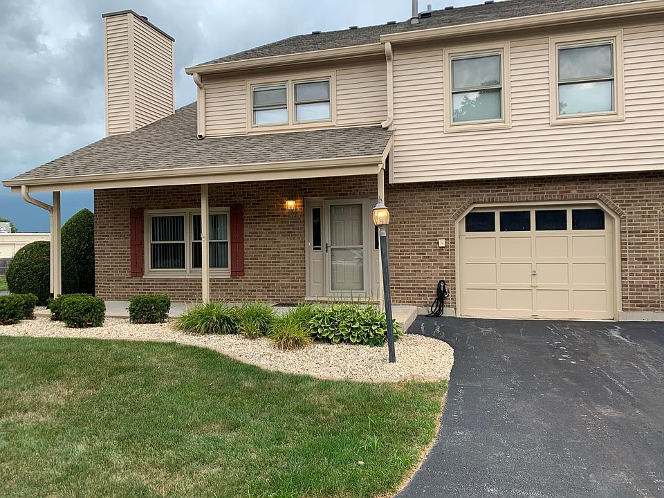 1st image of 9371 Bradford Ln