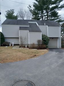 9 Esquire Circle, Nashua, NH, 03062