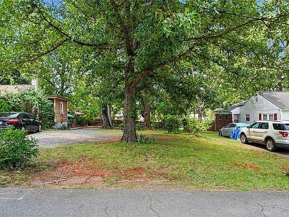 2nd image of 0 Winslow Ave