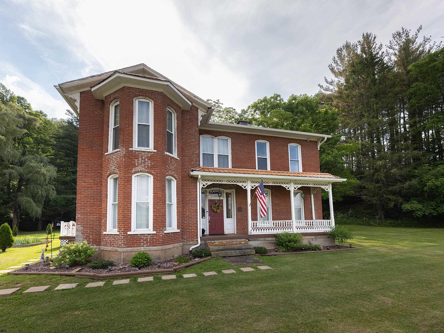 16290 Seneca Trl, Huttonsville, WV 26273 Zillow