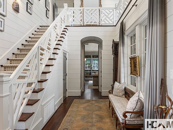 5th image of 585 Moorewood Circle