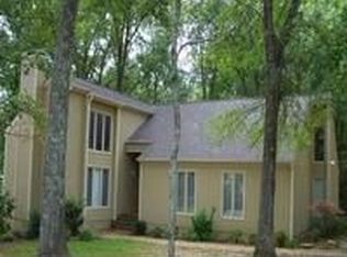 190 Parker Dr, Jackson, TN 38305
