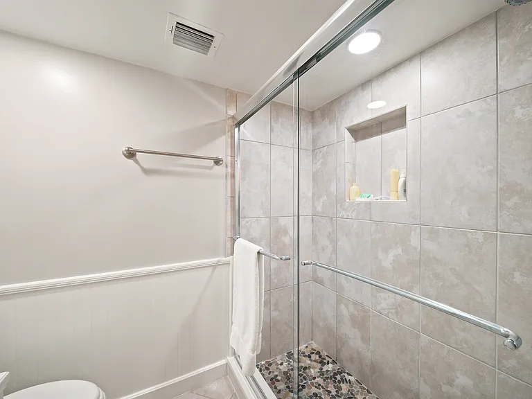 666 3rd St S #304 — Photo 21