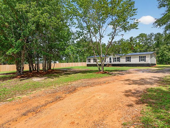4th image of 330 Sebie Page Rd