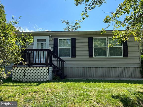 2nd image of 249 Jill Ct