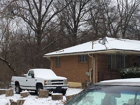 4th image of 2822 N 29th St