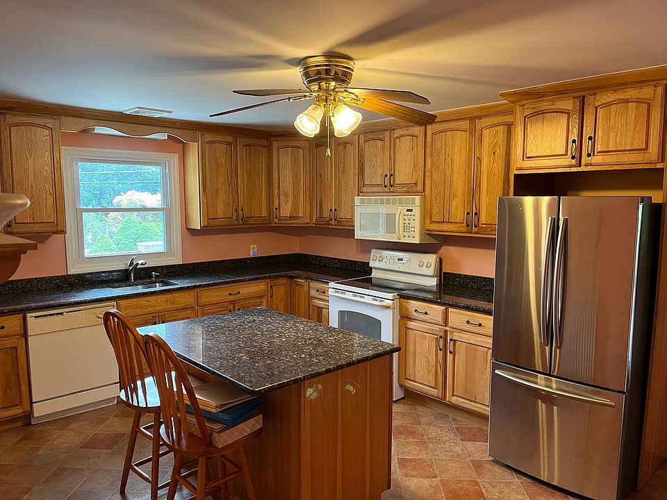 1st image of 119 Knollwood Ave #1