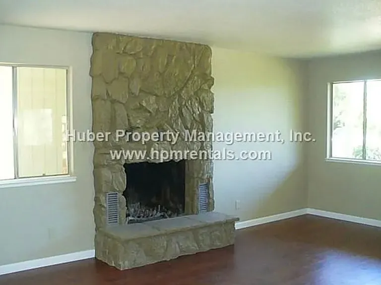 2040 Pyrite Ln — Photo 9