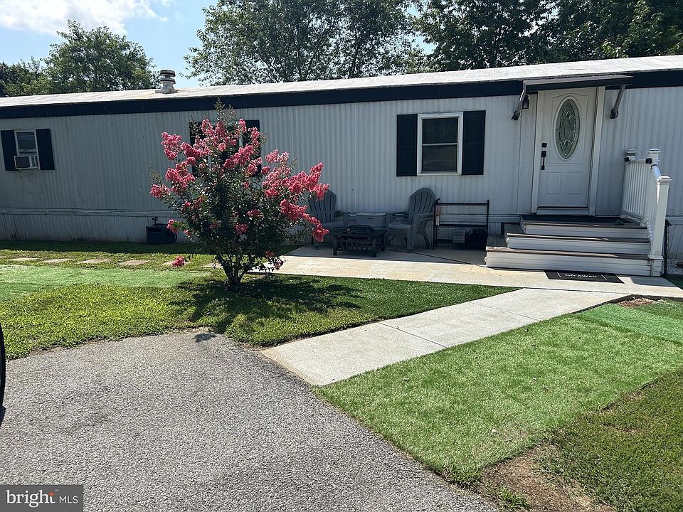 1st image of 334 Hostetter Blvd