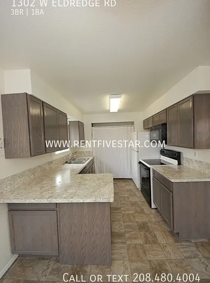 1302 W Eldredge Rd — Photo 5