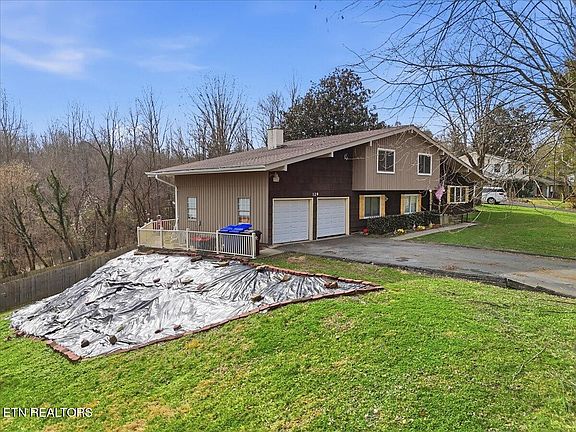 2nd image of 129 Greystone Dr
