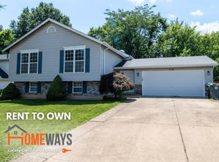 114 Green Forest Estates Dr, Saint Peters, MO 63376